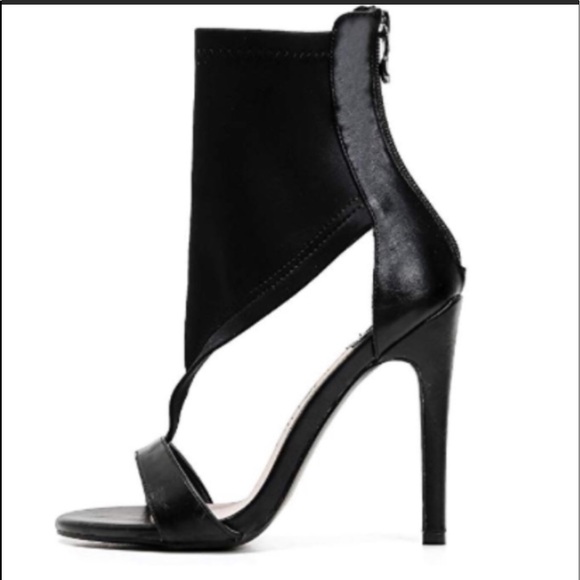 SOLD 💖Sexy Heels by Mackin J - Picture 7 of 7